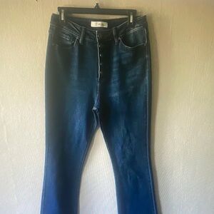 KanCan Rainn Ultra High Rise Falre Jeans Size 11/29